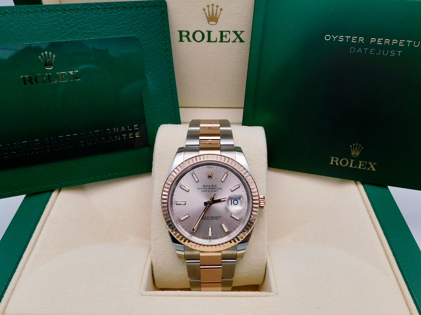 ROLEX DATEJUST 41MM SUNDUST INDEX