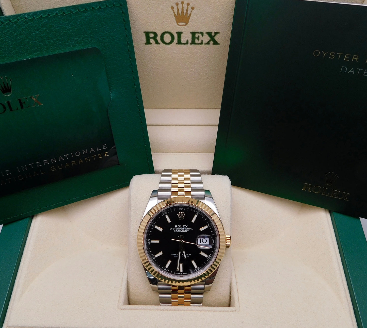 ROLEX DATEJUST 41MM BLACK INDEX