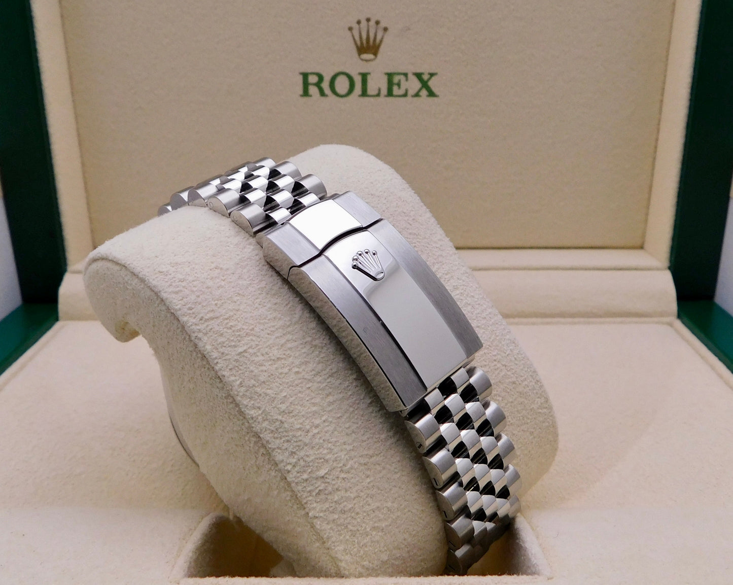 ROLEX DATEJUST 41MM WHITE ROMAN