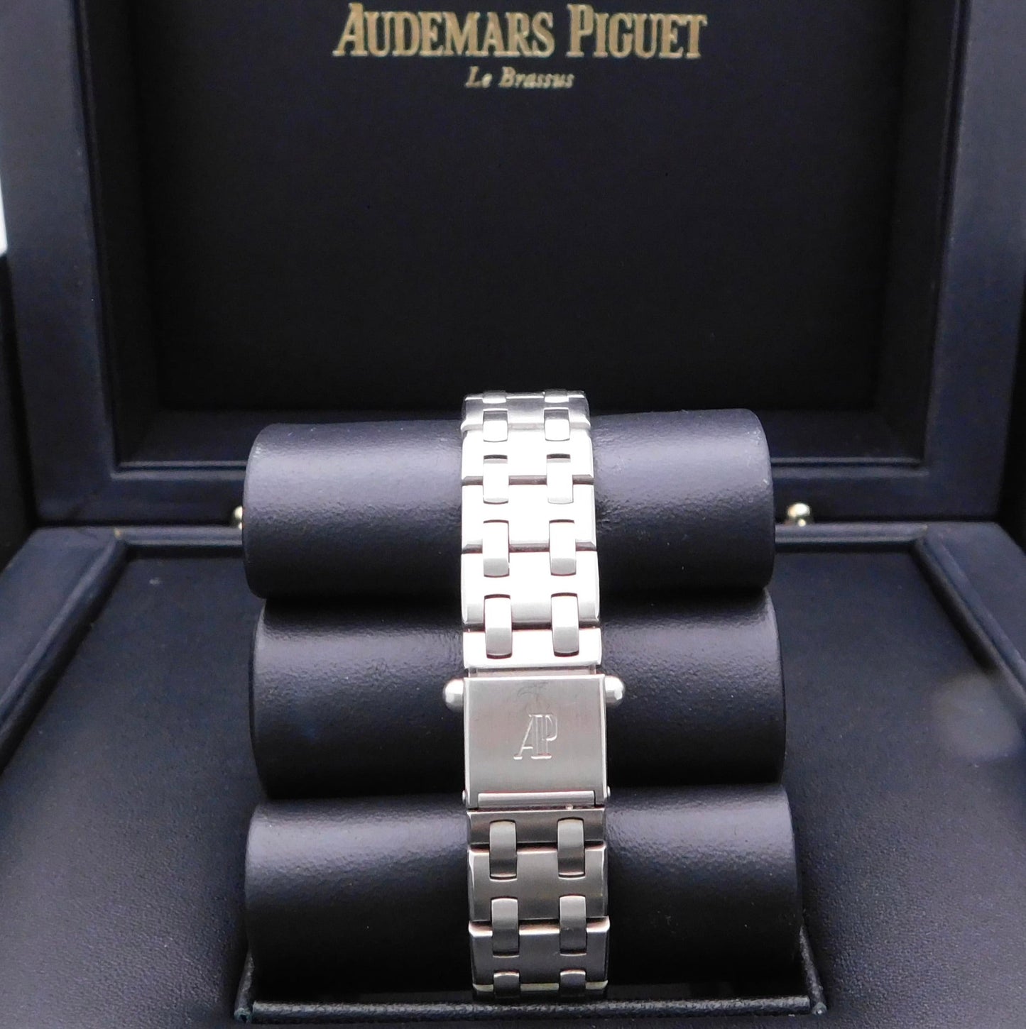 AUDEMARS PIGUET ROYAL OAK QUARTZ 27MM