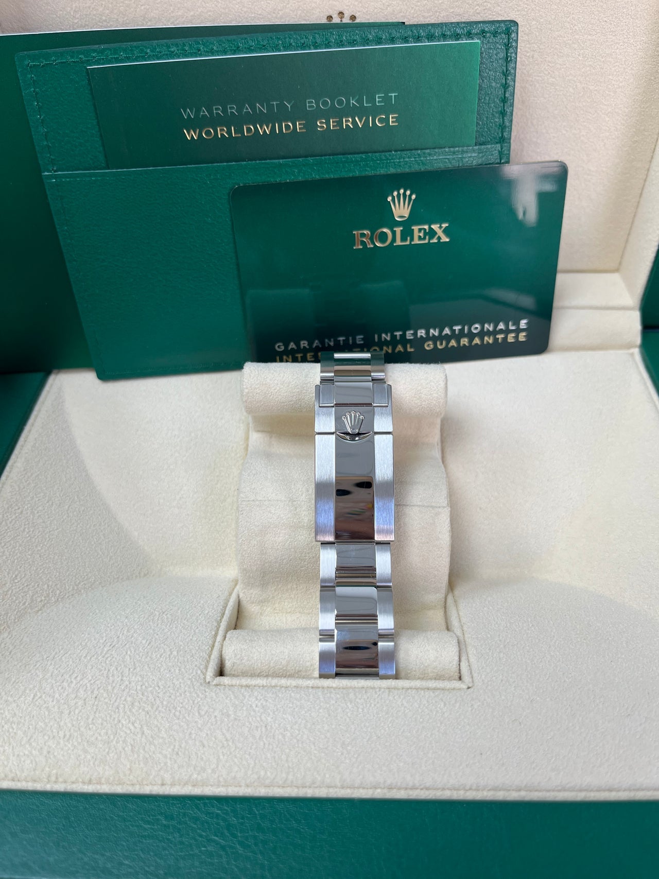Rear view of Rolex GMT-Master II Sprite with brushed Jubilee bracelet and caseback – pre-owned unworn Rolex full set with box and card for $18,000 – globalskydiamond.com