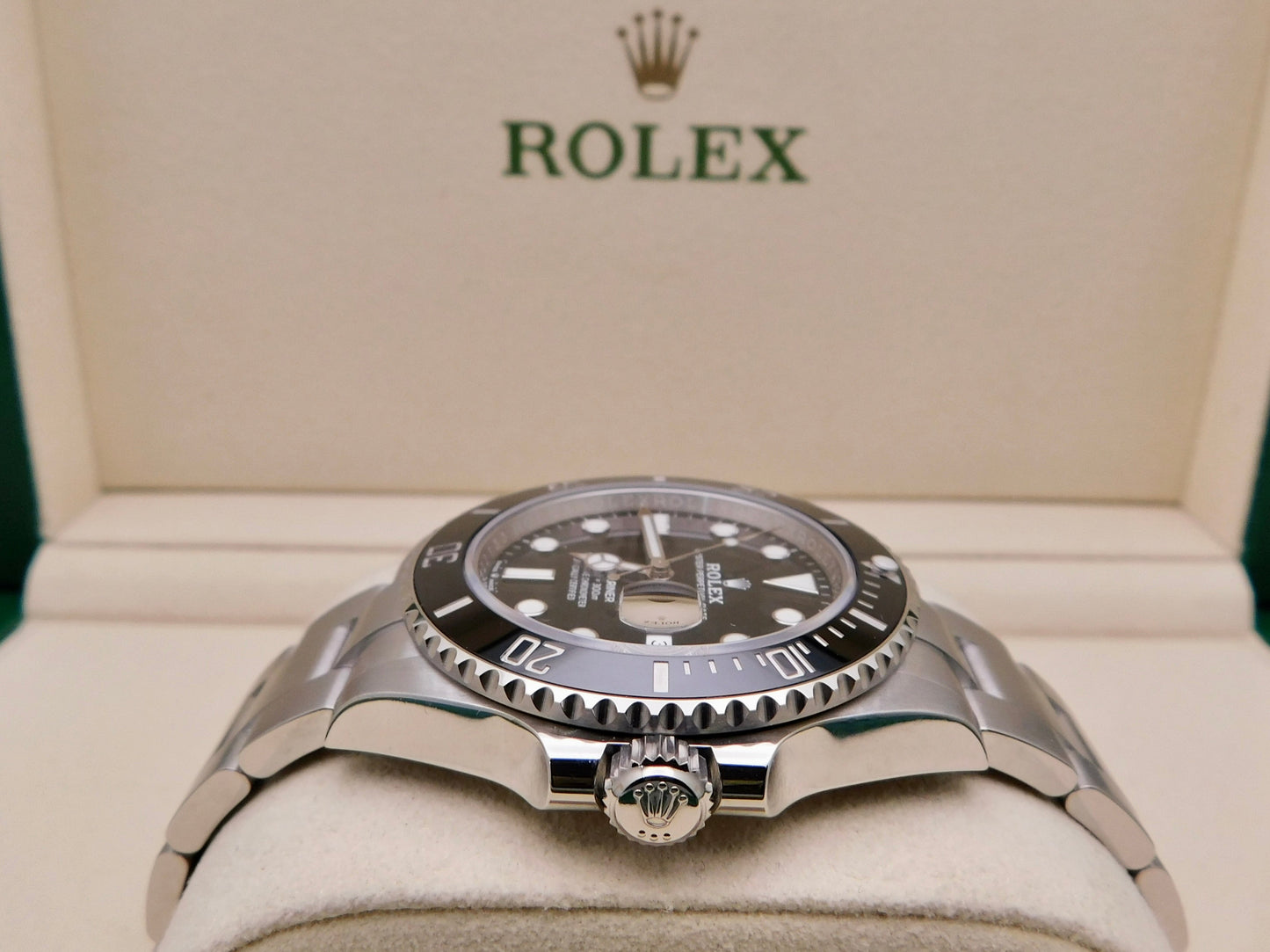 ROLEX SUBMARINER DATE 41MM BLACK INDEX 2024