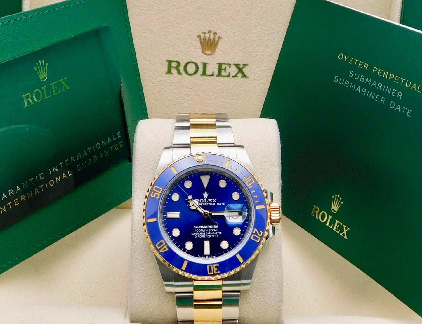 ROLEX SUBMARINER 41MM BLUE INDEX