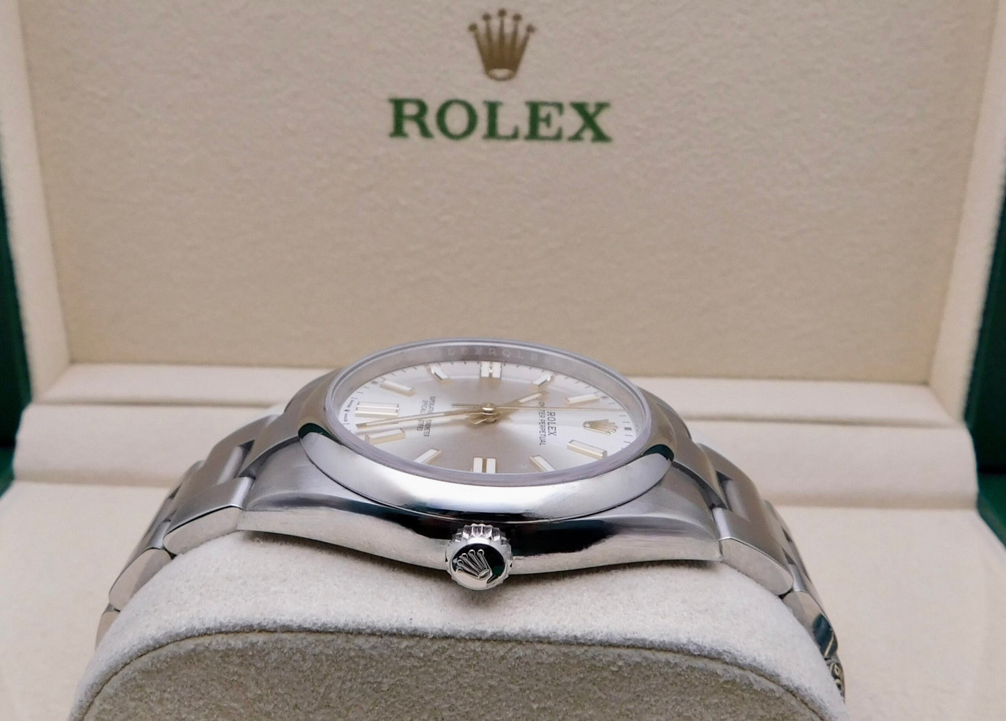 ROLEX OYSTER PERPETUAL 41MM