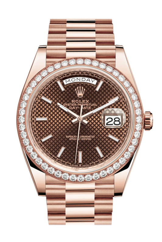 Rolex Day-Date 40 Chocolate Diagonal Motif Dial Diamond Bezel 18K Everose gold President Automatic Men's Watch 228345RBR DC