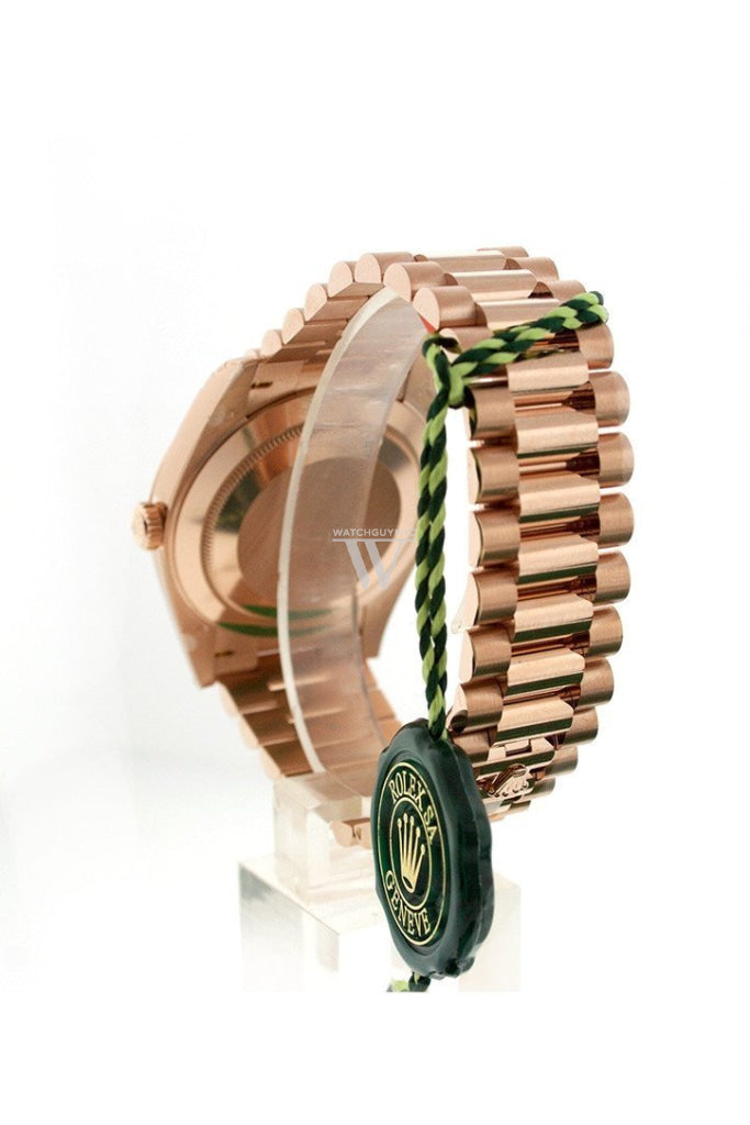 Rolex Day-Date 40 Olive Green Roman Dial Fluted Bezel 18K Everose gold President Automatic Men's Watch 228235